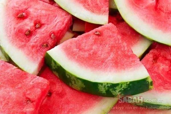 Karpuzdaki tehlike! Böyle görünüyorsa sakın yemeyin