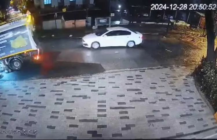 Bodrumspor başkanı iş insanı Fikret Öztürk’e hırsızlık şoku! Film gibi olayın görüntüleri ortaya çıktı