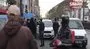 Beyoğlu'nda kucağında çocuk olan kişiye silahlı saldırı | Video