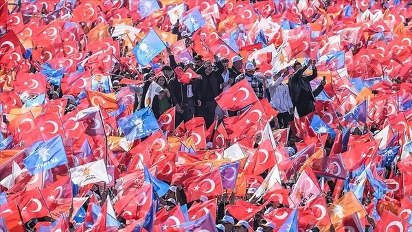 son-dakika-ak-partiye-bugun-kimler-katilacak-sabahcomtr-isim-isim-acikliyor-1723625046975.jpg Son Dakika Haberi: AK Parti'ye bugün kimler katılacak? Sabah.com.tr isim isim belli oluyor!