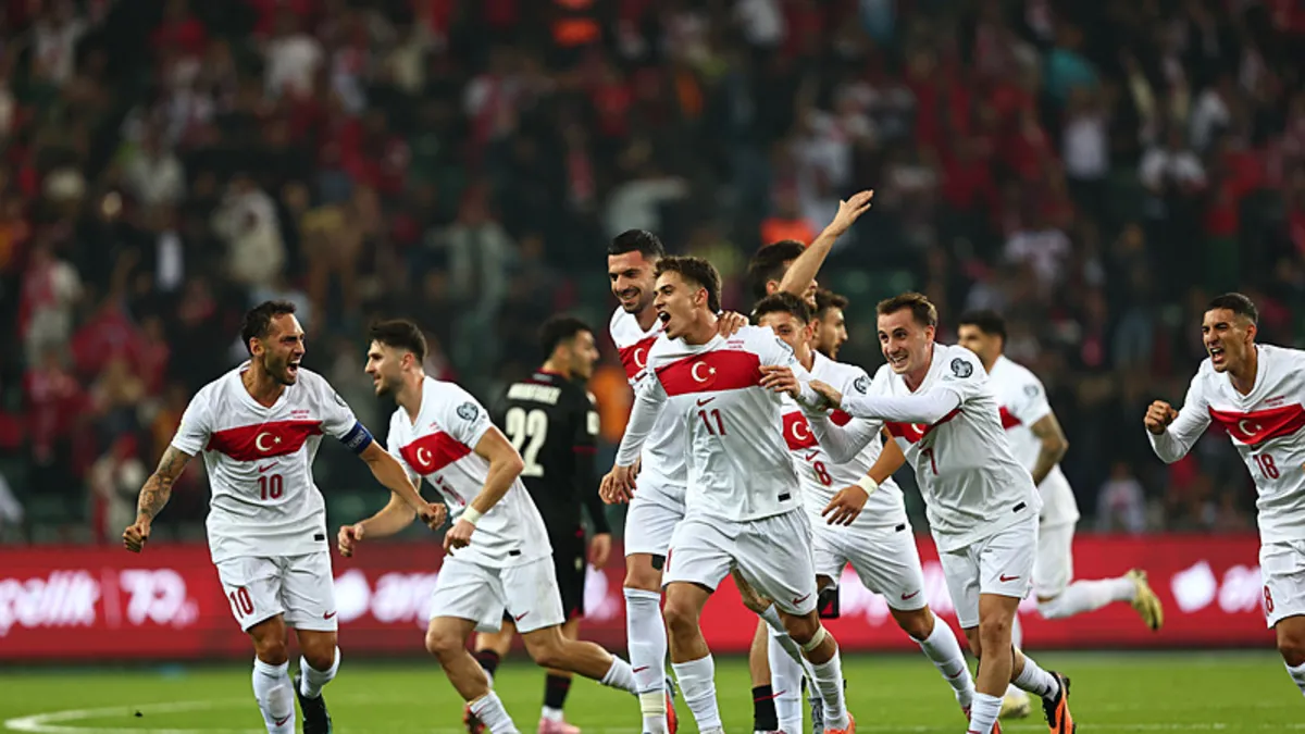 A Milli Takım’ın özel maçlarının yeri ve başlama saatleri açıklandı! A Milli Takım’ın özel maçlarının yeri ve başlama saatleri açıklandı!