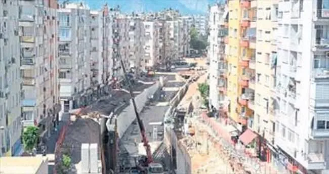 Şarampol Caddesi trafiğe kapanıyor