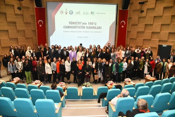 turkiyenin-100u-cumhuriyetin-kadinlari-iktisat-kongresinde-bulustu-1700568026280.jpg