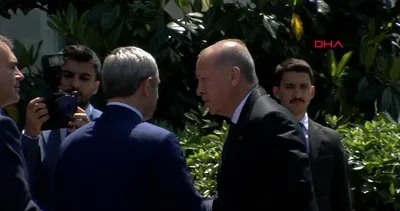Cumhurbaşkanı Erdoğan AK Parti İstanbul İl Başkanlığı’nda
