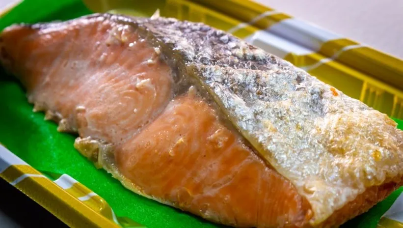 Ağızdaki bu his zehirlendiğinizin işareti! Eğer balık böyle görünüyorsa kesinlikle yemeyin...