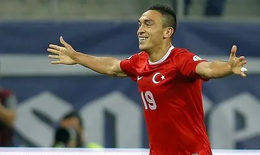 Mevlüt Erdinç, 35 yaşında futbolu bıraktı