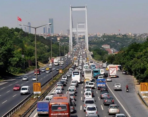 Fatih Sultan Mehmet Köprüsü'nde trafik çilesi