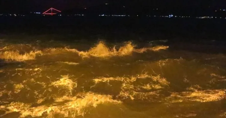 İstanbul’da şiddetli fırtına gece boyunca devam etti