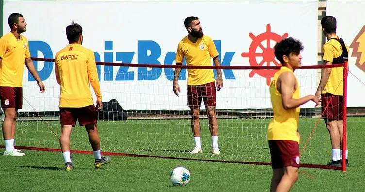 Galatasaray’ın kamp kadrosu açıklandı