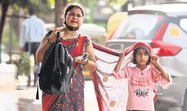 Hindistan yanıyor: 166 ölü