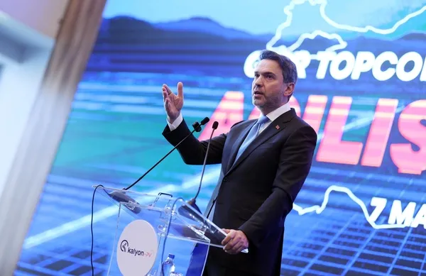turkiyede-tarihi-offshore-ruzgari-bakan-bayraktar-2035-hedefini-acikladi-1778580459116.jpg