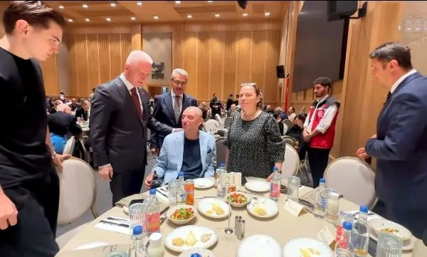 istanbul-valisi-gul-gaziler-gunu-programinda-konustu-1789762952264.jpg