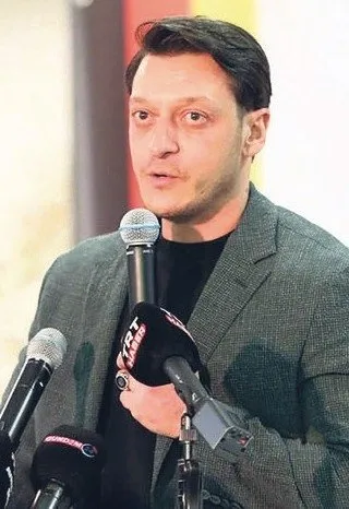 "Mesut'a düşmanlık yapan Almanlar'dan ne farkınız var?" 'Boykot değil milli zarar' dedi CHP'lileri çıldırttı