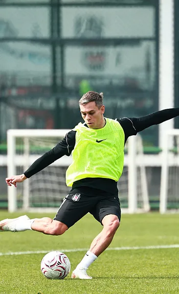 Beşiktaş’a Orkun ve Trossard müjdesi!