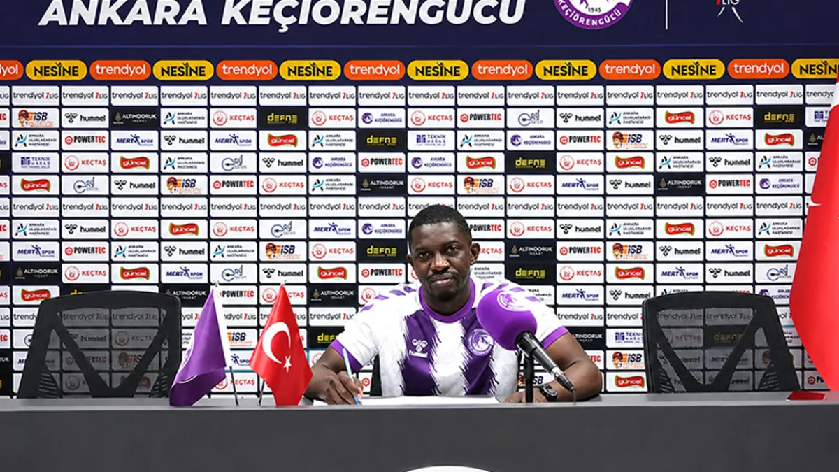 Moryke Fofana, Ankara Keçiörengücü’ne imza attı! Moryke Fofana, Ankara Keçiörengücü’ne imza attı!