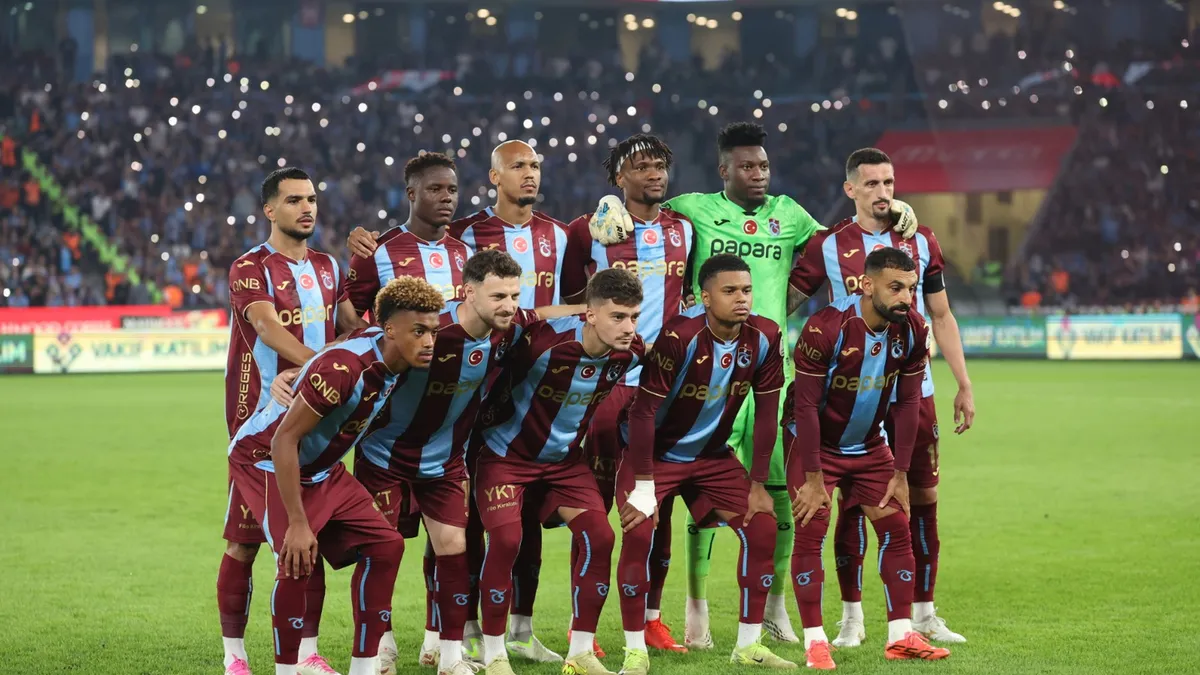 Samsunspor - Trabzonspor maçının ilk 11'leri belli oldu