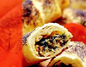 Ispanaklı Bulgurlu Börek