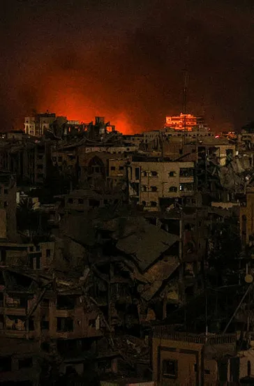 İsrail hastane çevresini vuruyor