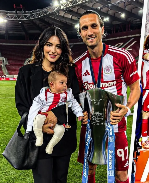 Sır gibi saklıyorlardı! Melisa Aslı Pamuk ve Yusuf Yazıcı’nın bebeği ilk kez görüntülendi: Bakın minik Mylan kime benziyor...