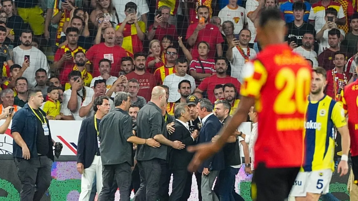 İsmail Yüksek'ten yaşanan olaylara tepki!