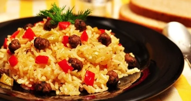 Köfteli Pilav Tarifi