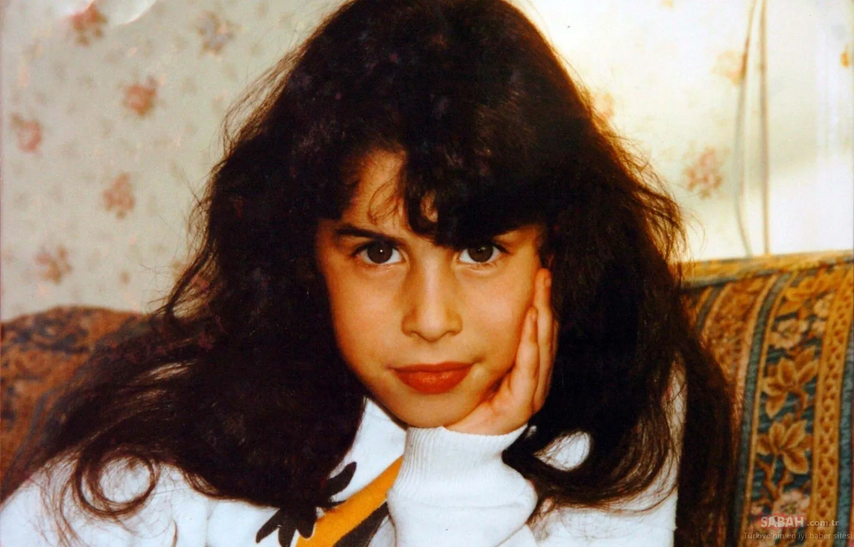 Ünlü şarkıcı Shakira�nın çocukluk hali şaşırtıyor! İşte Shakira ve
