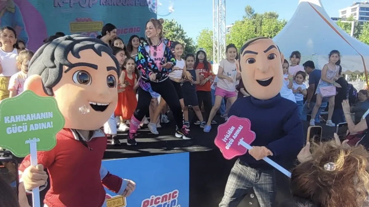 Minika, haziran ayında iki festivalde çocuklarla buluştu.
