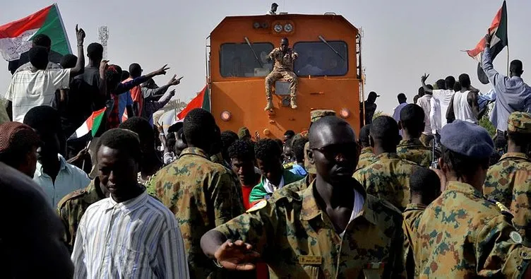 Sudan’da Askeri Geçiş Konseyi’nden sivil hükümet taahhüdü