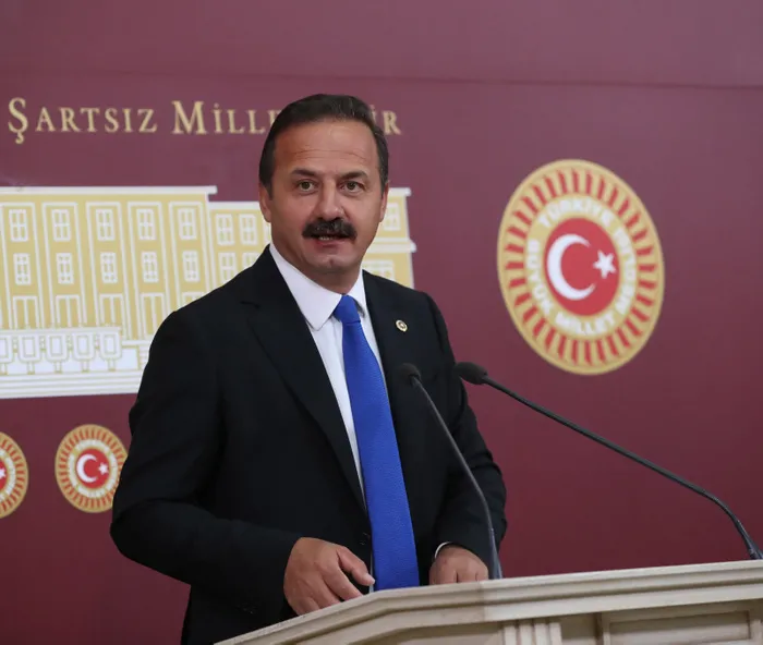 son-dakika-iyi-partili-yavuz-agiralioglu-istifa-karari-aldi-hdppkk-ve-chp-isbirligine-karsi-cikmisti-1680019557659.jpg SON DAKİKA! İYİ Partili Yavuz Ağıralioğlu partisinden istifa etti: HDP/PKK ve CHP işbirliğine karşı çıkmıştı