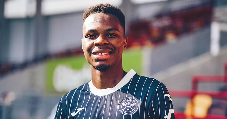 Mamadou Sangare, Brentford’a imza attı!