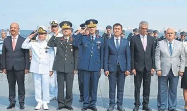 İzmir’de KKTC’nin kurtulus coskusu