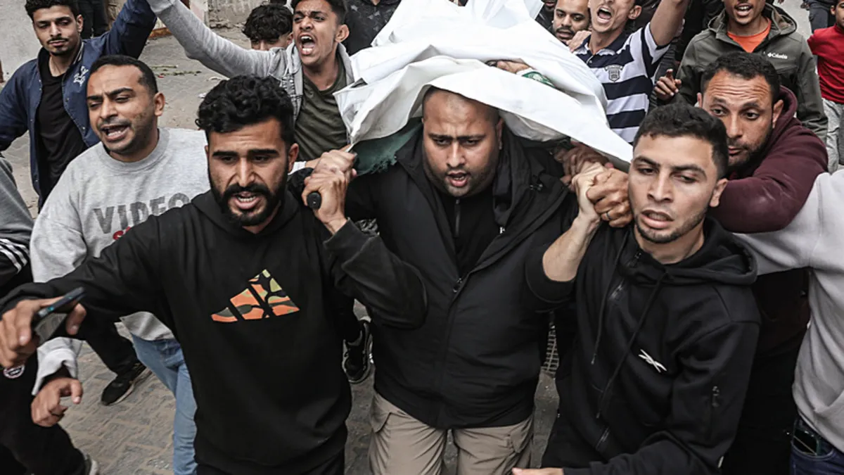 Katil İsrail’den Gazze’nin güneyine İHA saldırısı: 1 Filistinli hayatını kaybetti