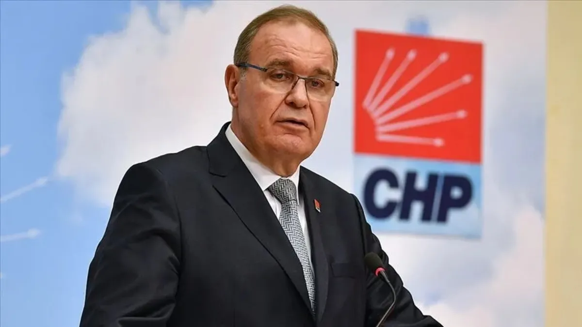 CHP’nin yeni Grup Başkanı Faik Öztrak oldu CHP’nin yeni Grup Başkanı Faik Öztrak oldu