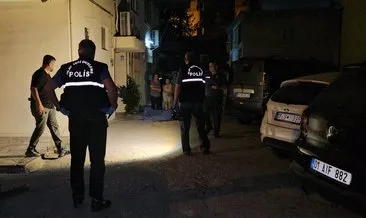 Adana'da evinin önünde silahlı saldırı: Hayatını kaybetti! #adana