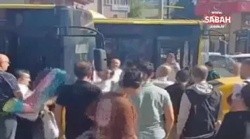 Bursa'da taksi ile belediye otobüsü şoförlerinin kavgası kamerada
