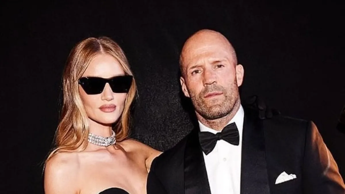 Dünyaca ünlü oyuncu Jason Statham Antalya’dan kopamıyor! Tatil paylaşımlarına beğeni yağdı Dünyaca ünlü oyuncu Jason Statham Antalya’dan kopamıyor! Tatil paylaşımlarına beğeni yağdı