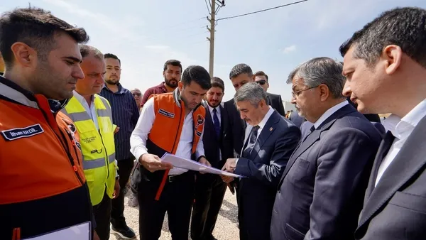 adiyaman-celikhan-yolu-sehir-gecisi-calismalari-basladi-1778768633974.jpg
