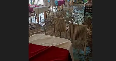 Antalya’da şiddetli yağış hayatı felç etti! Araçlar selde sürüklendi: Korkunç görüntüler