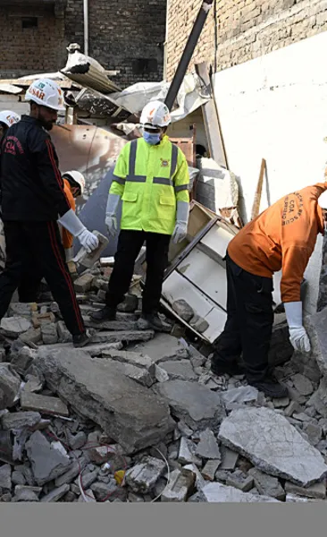 Pakistan’da düğün kabusa döndü