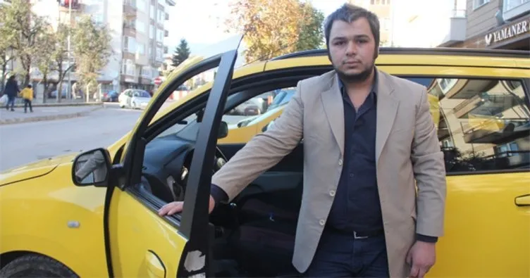 İstanbul’a götürdüğü yolcusu tarafından taksisi çalındı