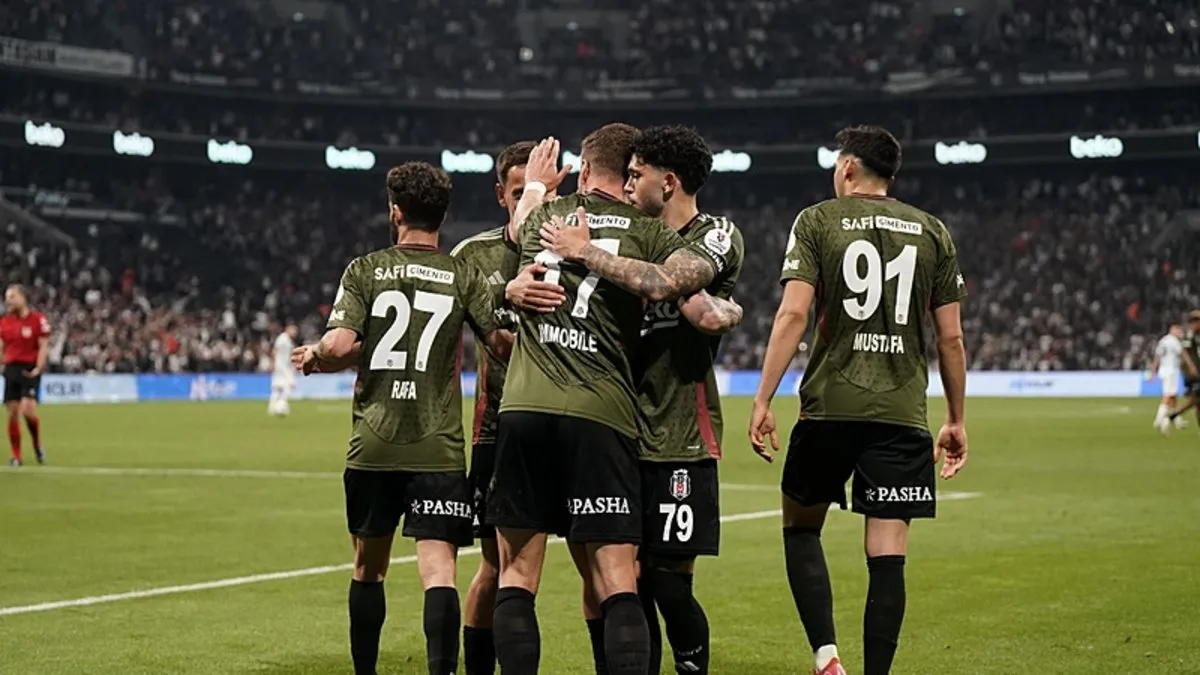 Beşiktaş, Alanyaspor deplasmanında