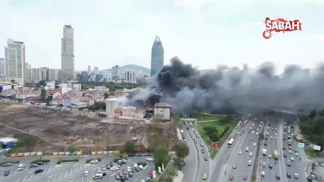 Ataşehir’de spor salonunda başlayan yangın 3 binaya sıçradı | Video