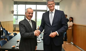 Bakan Uraloğlu, Alman mevkidaşı Schnieder ile görüştü