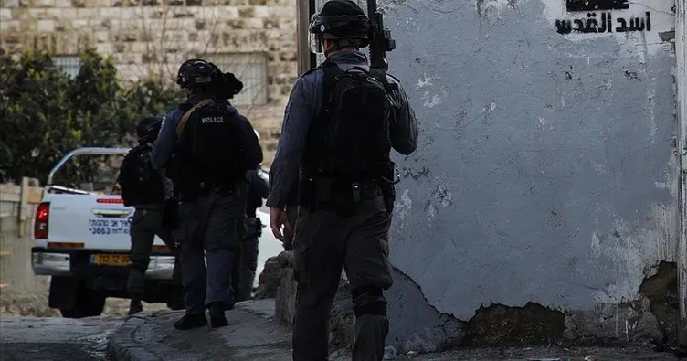 İsrail polisi, Eski Şehir’de öldürülen Filistinlinin evini bastı