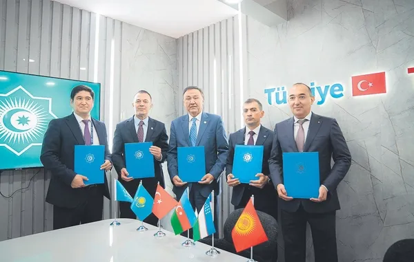 turk-uzay-ajansindan-iki-dev-anlasma-1791399258460.jpeg