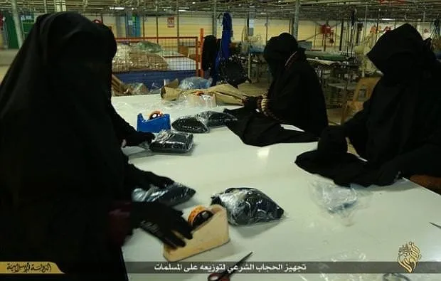IŞİD fabrika açtı