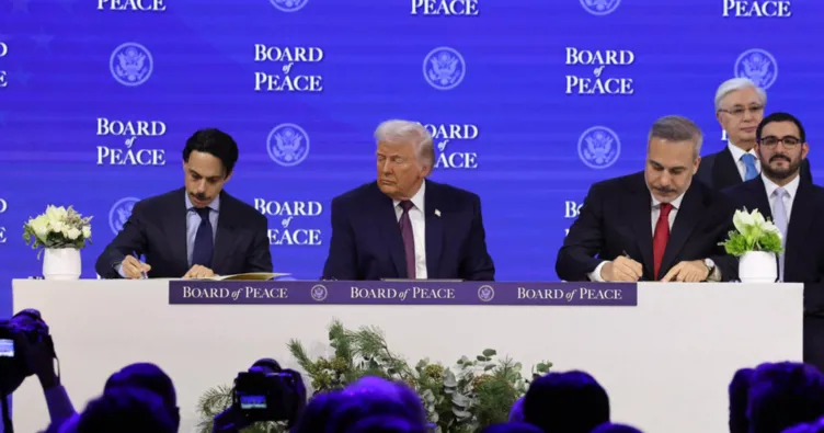 Türkiye Gazze barış masasında: Bakan Fidan Washington’da kritik zirveye katılıyor