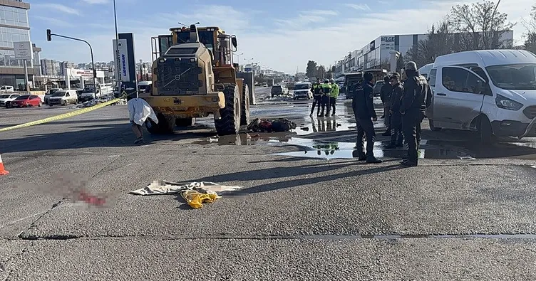 İş makinesi kırmızı ışıkta ezdi