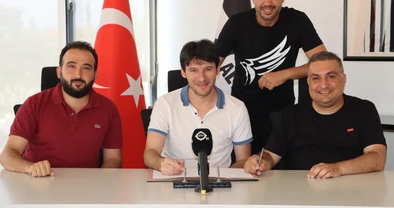 Altay, İbrahim Akın’la yollarını ayırdı