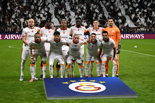frankfurt-galatasaray-canli-cimbom-golle-basladi-1758224082177.jpg